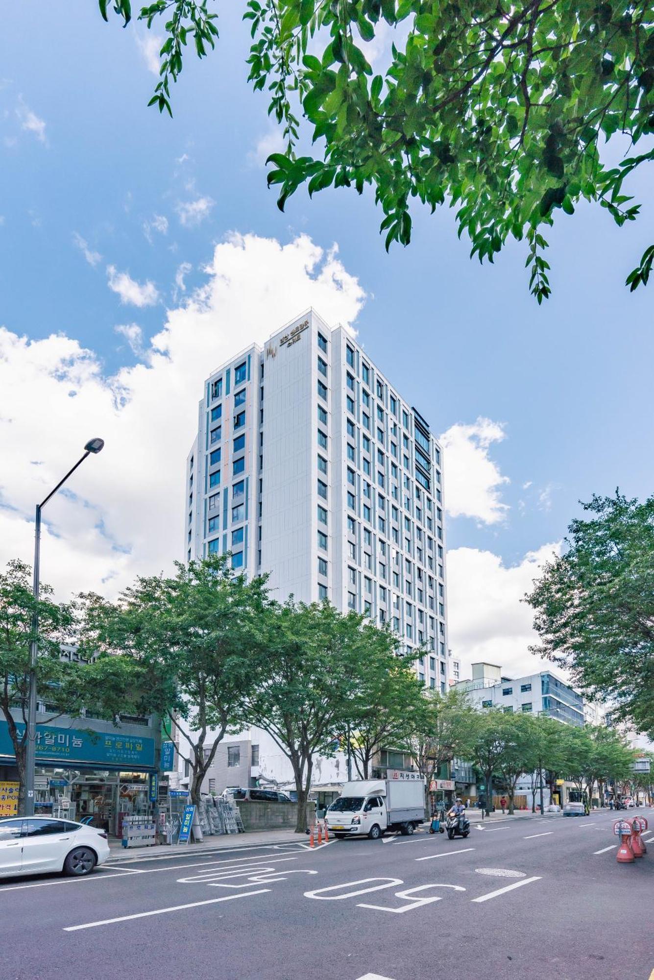 Centralviewsuite Residence, Myeong-dong 公寓 *